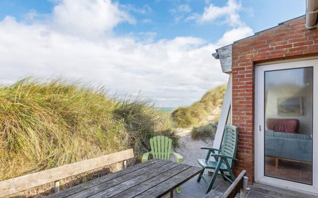 10 Person Holiday Home in Frostrup