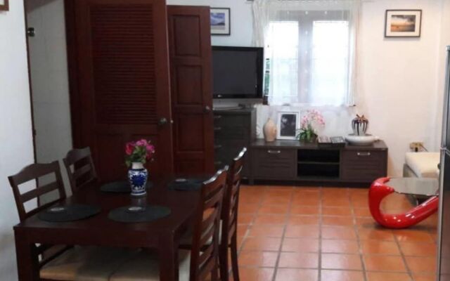 Huahin Cozy Villa