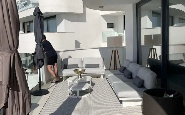 Huswell - Oceanview Stay in Higuer n West