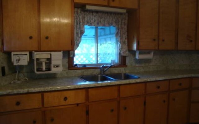 Cobourg Holiday Home