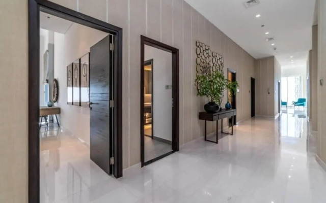 Penthouse Stunning Views Cayan Tower