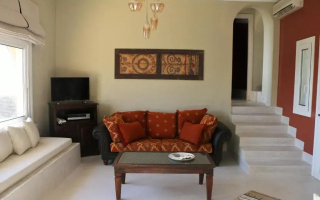 Kelyfos Hotel Bungalows and Suites
