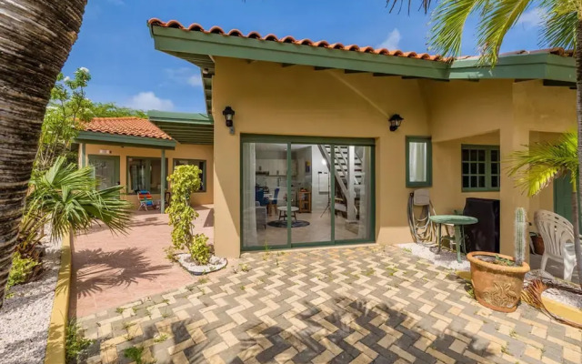 NEW 2BR 2BA Gated Community w Pool Palm Beach