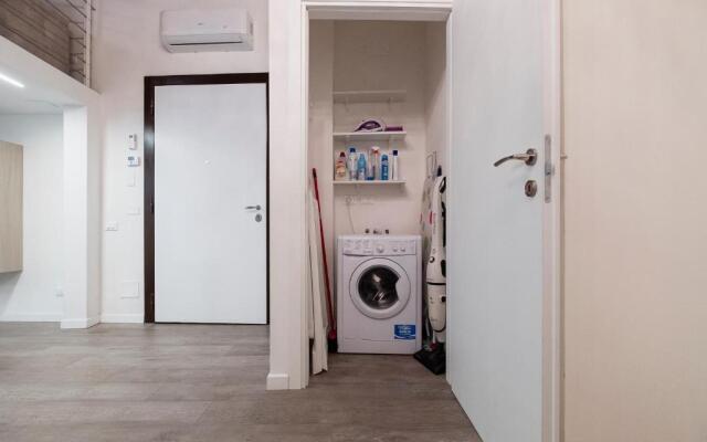 Silver Novella Luxury Apartment