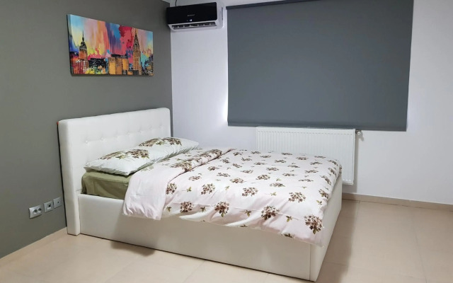 Cozy&Elegant new Studio in Bucharest