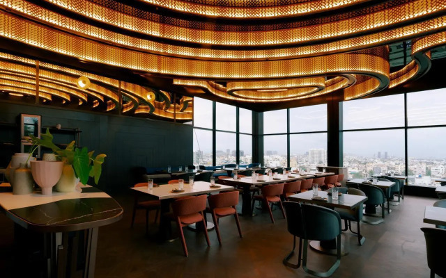 Radisson Blu Hotel Pune Kharadi
