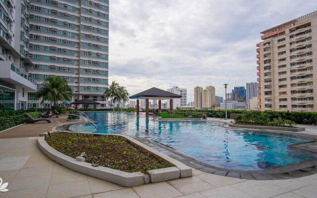 Cozy Studios at The Beacon Makati