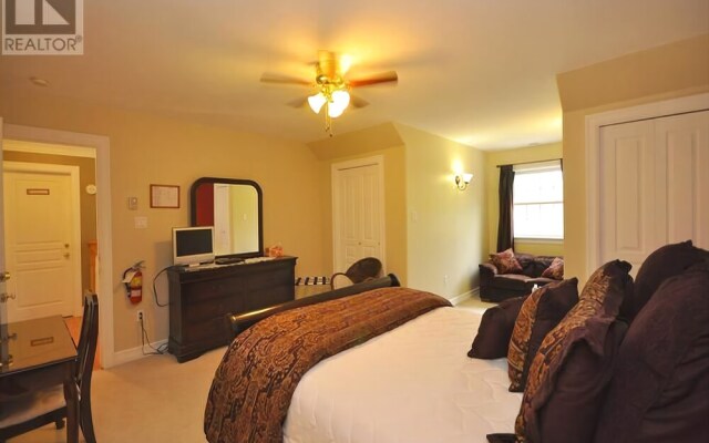 Snowflake Manor Bed and Breakfast