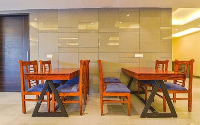 Fabhotel Prime Pink City Park