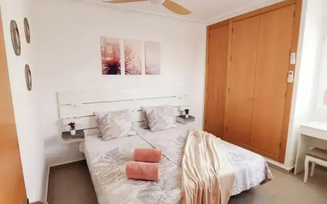 Stunning 2 bed Villa With Private Salt Water Pool