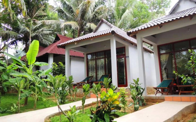Nhat Lan Resort