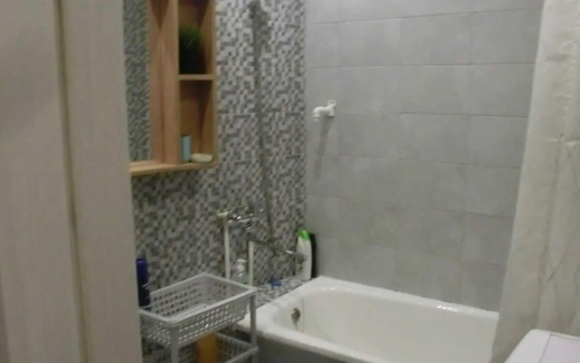 Апартаменты на улице Лихвинцева 46