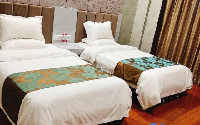 Shishi Xinyuan Business Hotel