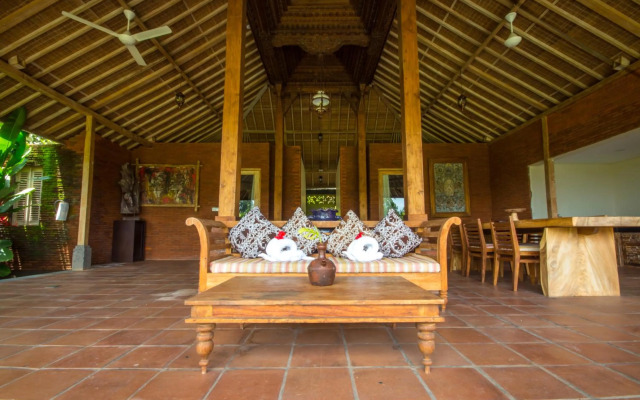 Suarti Boutique Village