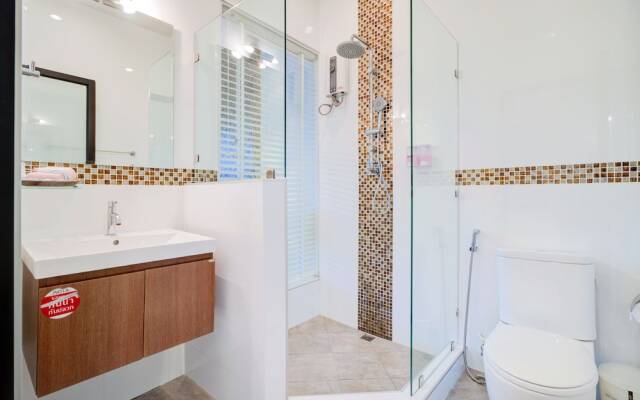 Baan Rawee Villas