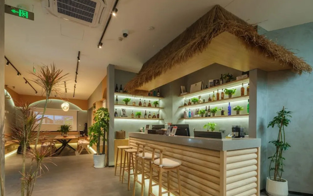 Shanghai Hills&Dengba Youth Hostel