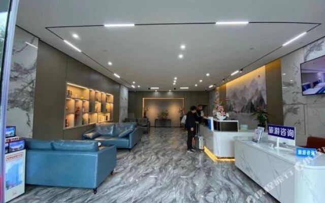 Kaibin Light Luxury Hotel (Kuanzhaixiangzi Store Chengdu)