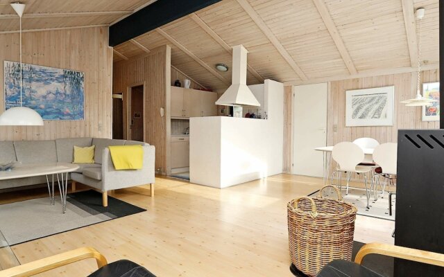 Serene Holiday Home in Dronningmolle With Sauna