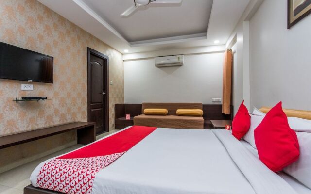 Townhouse 704 Hotel Divya Palace