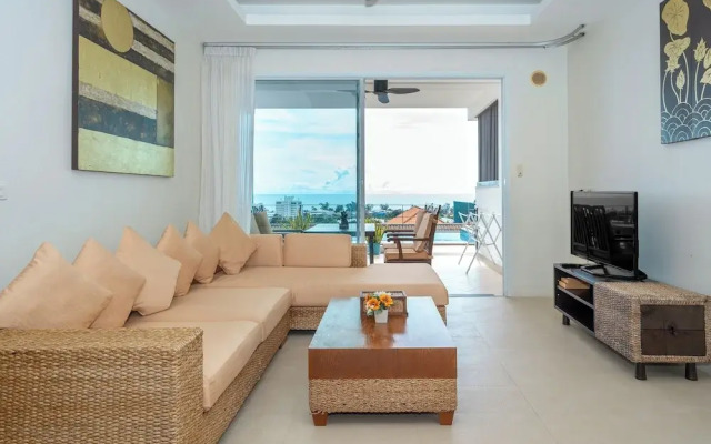 Hillside Seaview