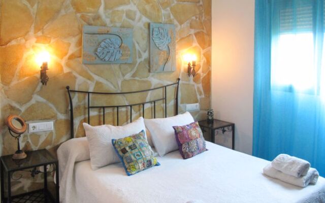 Tres Palmeras (FRG131)