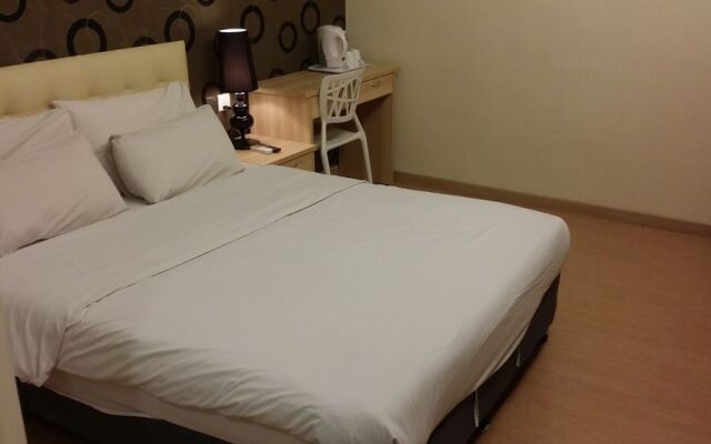 OYO 411 I-Hotel Johor Bahru