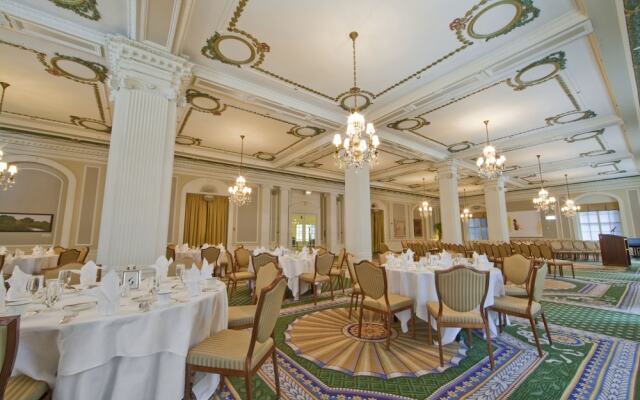 Union League Club Of Chicago