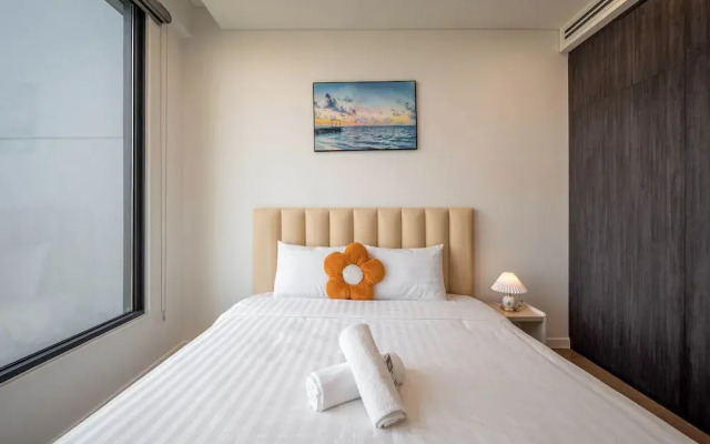 The Lumiere Luxury Citypoint ANGIA