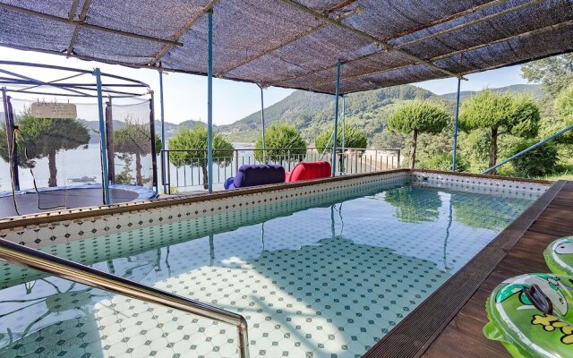 Arkro Pension