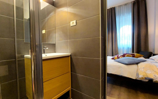 AMZEI Studios & Suites