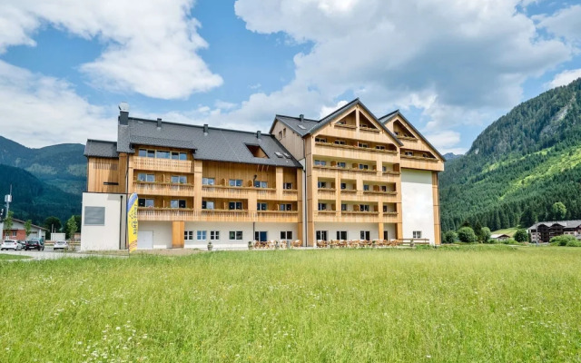 Warm Apartment in Gosau With Shared Sauna