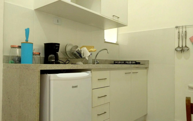 Apartamentos em Gomes Carneiro 84/Copanema
