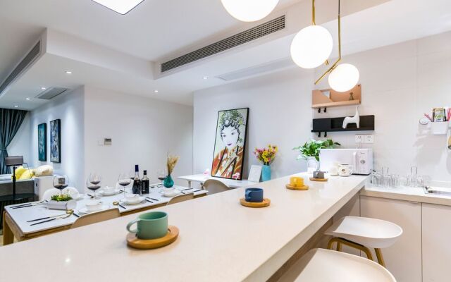 Lazy Apartment - Taikang Road
