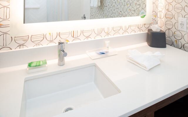 Holiday Inn & Suites Idaho Falls