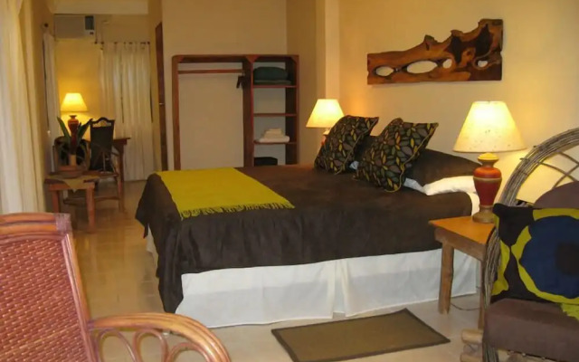 Creekside Oasis