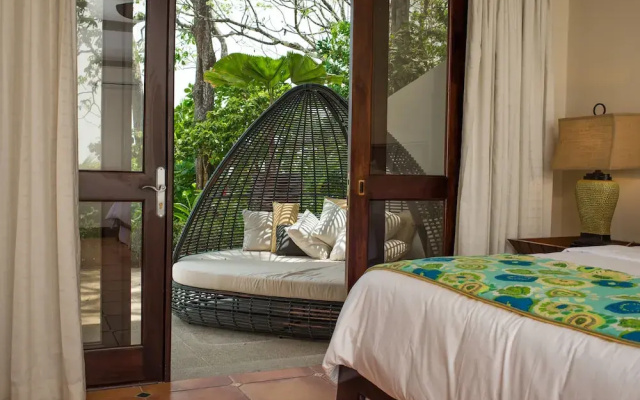 Hotel & Suites Residencia Pacifico