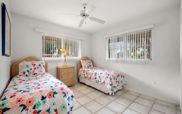 Harbor Paradise Home - Four Bedroom Home