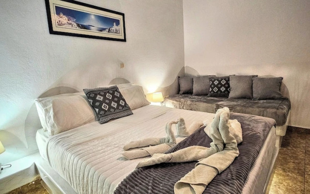 Room in Studio - Pleasure Studios2 Peson 3