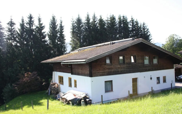 Apartment With Balcony and Sauna