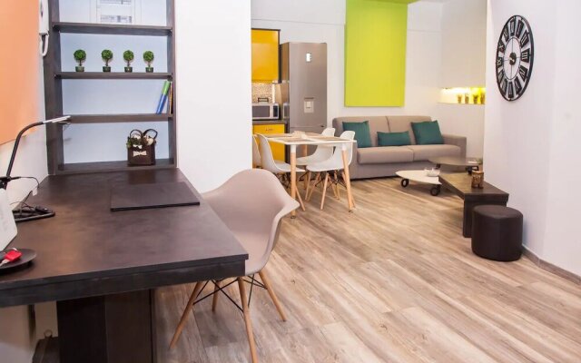 Vibrant flat for 4 people in Nea Smyrni