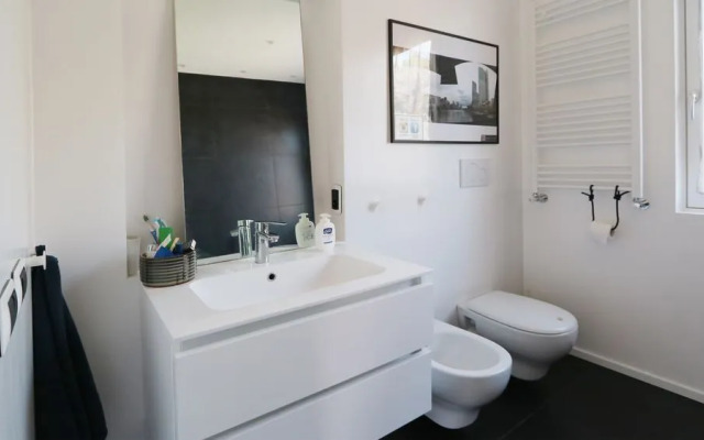 Room in Rome Isole