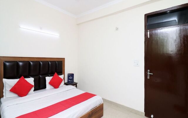 OYO 24958 Hotel Dayal