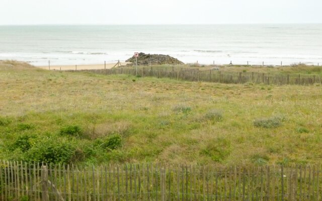 Maison grand jardin et vue sur mer