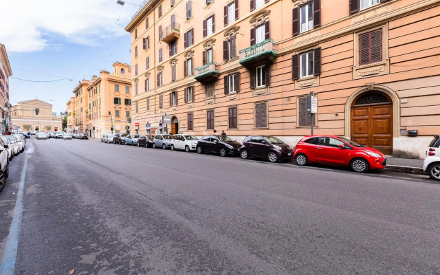 La Casa Di Andrea Ai Musei Vaticani 1
