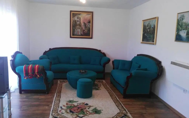 Apartment Beha