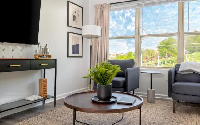Hyatus at City Views