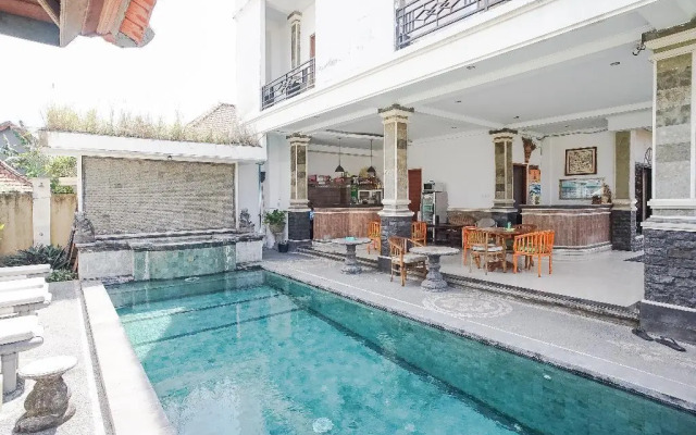 Agung Homestay Canggu By Zuzu