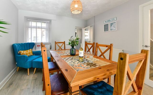 Just Stay Wales - Hartwell House Mumbles