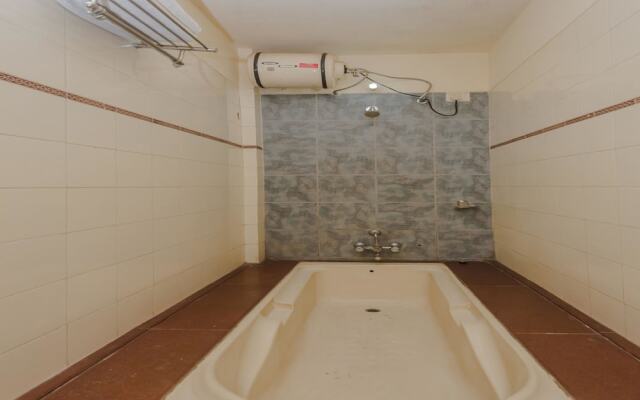OYO 10382 Hotel Saffron Suites