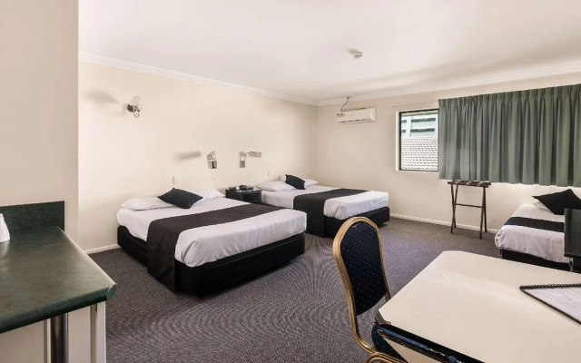 Comfort Hotel Pacific Cleveland